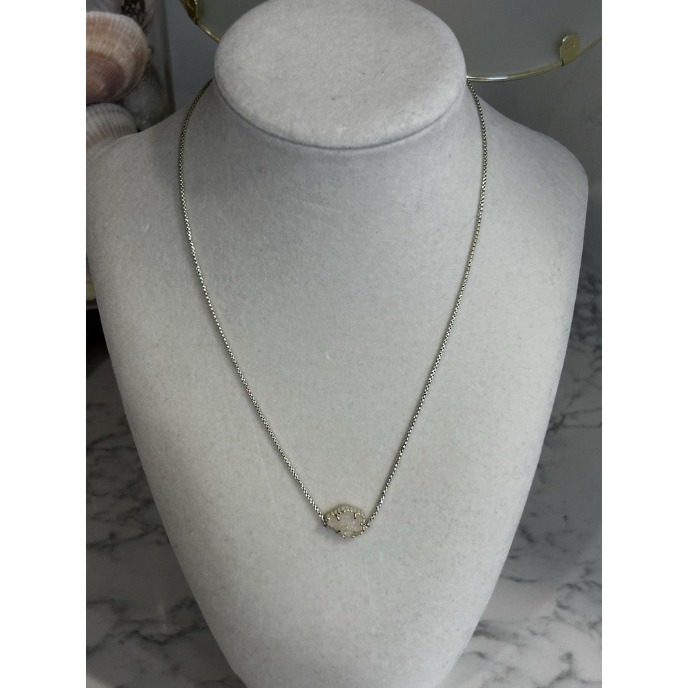 Kendra Scott Silver Toned Pendent‎ Necklace
